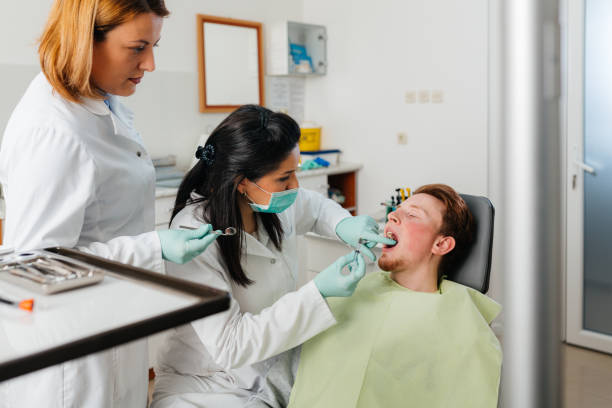 Best Emergency Treatment for Toothache in Villa Ridge, MO
